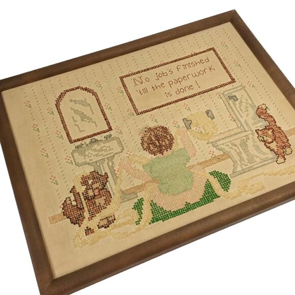 Vintage Finished Framed Cross Stitch No Job is Finished Paperwork Cat Sampler - Picture 7 of 11